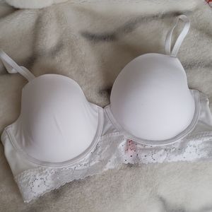 Brand new push up bra lace accent